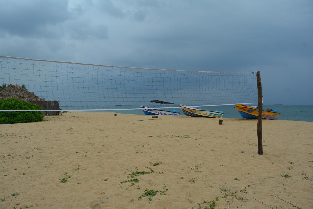 Roshanne Beach Resort Kalpitiya Esterno foto