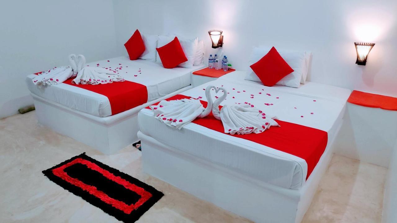 Roshanne Beach Resort Kalpitiya Esterno foto